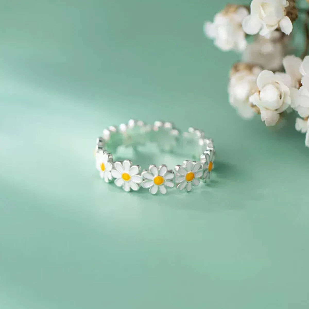 Daisy Bloom Ring